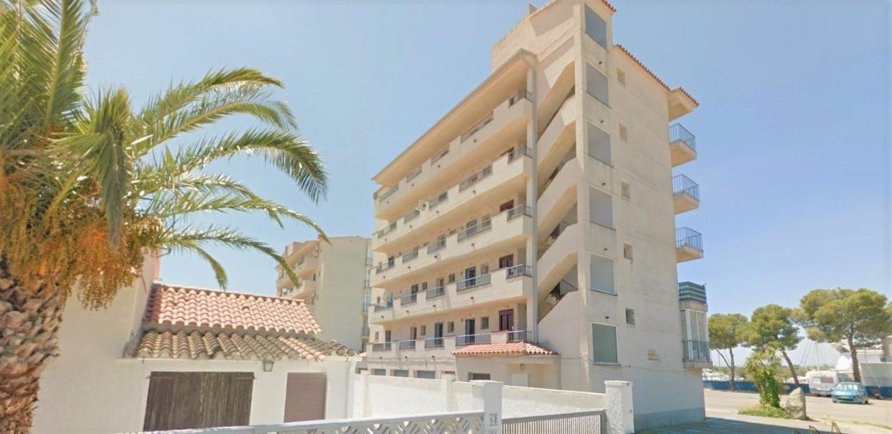 Holidays Penthouse Vues Panoramiques Sur Le Port Naval,Un Sejour Elegant Assure " Wifi Parquing Gratuit Roses Exterior foto