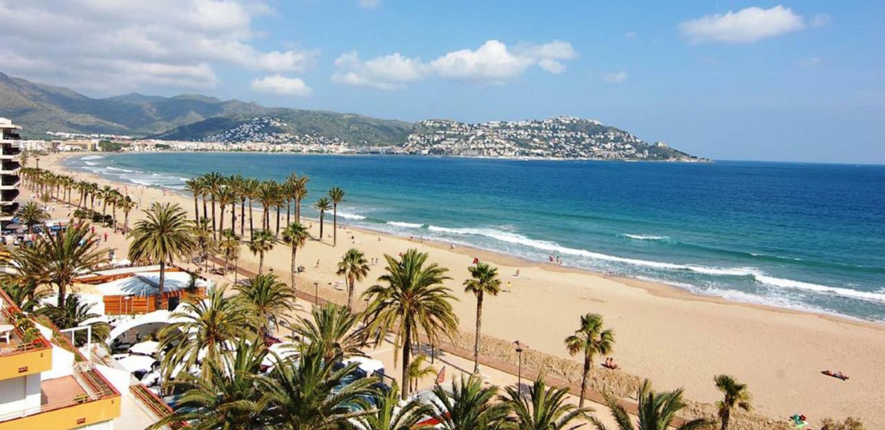 Holidays Penthouse Vues Panoramiques Sur Le Port Naval,Un Sejour Elegant Assure " Wifi Parquing Gratuit Roses Exterior foto
